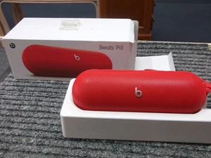 Altavoz portátil Beats Pill rojo MWQW3LL/A - Imagen 1 de 1