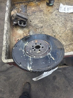 Volante/placa flexible transmisión manual 2,2 L VIN 4 se adapta a 82-02 CAVALIER 193928 Foto 1 de 4