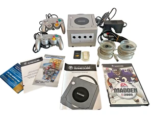 Nintendo GameCube Console Silver 2 Controllers Plus Madden NFL 2005 Video Game - Picture 1 of 18