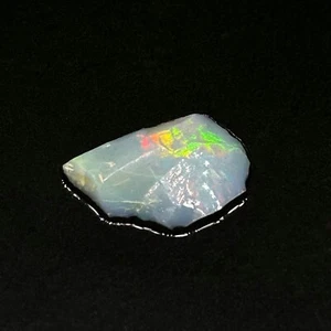 Piedra de ópalo horca brasileña llamativa cruda sin cortar - Imagen 1 de 4