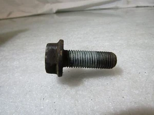 VW Passat B5.5 TDI 1.9 right front brake caliper carrier mount bracket bolt - Picture 1 of 3