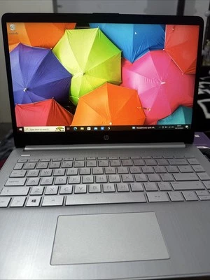 HP 255 G3 Laptop Windows 10, Good Working Condition - Image 1 of 3