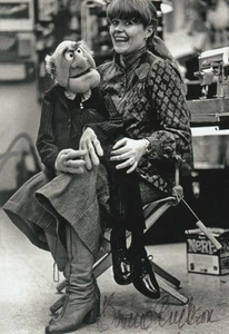Bonnie Erickson Hand Signed 6x4 inch The Muppets photo - Picture 1 of 1