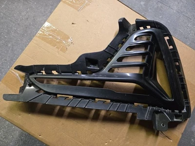 Bisel antiniebla delantero izquierdo hyundai sonata 2018-2019 86521-e6710 Foto 1 de 3