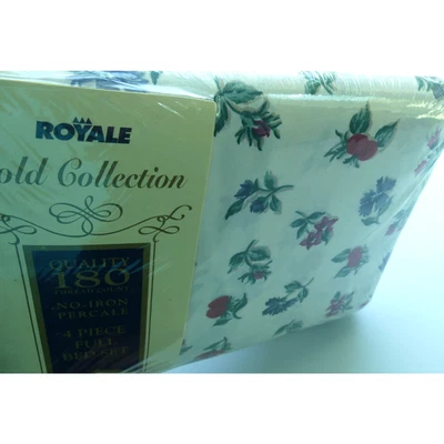 Vtg Royale Floral Full Sheet Set Gold Collection USA Cream Red Blue Cottage - Image 1 of 4