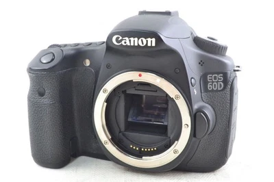 Canon EOS 60D Black Digital SLR Camera 18.0 MP Body DIGIC 4 ISO 100-6,400 - Image 1 of 4
