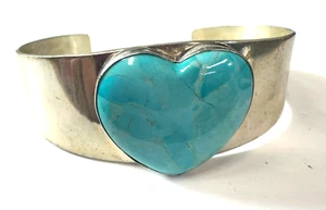 Jay King DTR Sterling Silver Turquoise Heart Cuff Wide Chunky Southwest - Picture 1 of 10