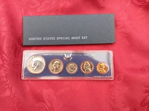 1966 US Special Mint Set SMS 5 Coins with 40% Silver Kennedy Half Dollar and Box - Picture 1 of 2
