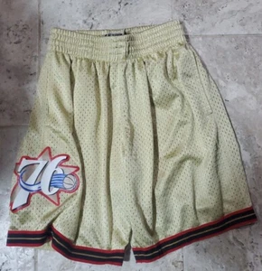 SWEET RARE MITCHELL AND NESS RETRO PHILADELPHIA 76ERS GOLD SHORTS MEN'S SZ SMALL - Picture 1 of 9