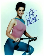 LINDA BLAIR SIGNED AUTOGRAPH 8X10 PHOTO - EXORCIST BEAUTY IN SPANDEX, SEXY RARE! LINDA BLAIR SIGNED AUTOGRAPH 8X10 PHOTO - EXORCIST BEAUTY IN SPANDEX, SEXY RARE!