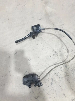 Buell XB12S 2006 Front Brake Master Cylinder and Caliper - image 1 of 4