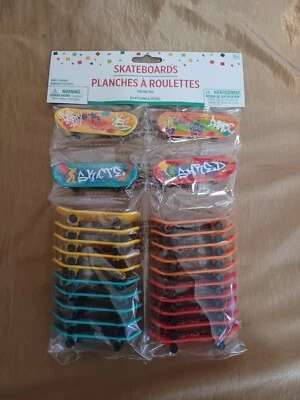 24 Mini Dedo Patinetas Favor Fiesta Regalo Bolsa Rellenos Premio Piñata Foto 1 de 4