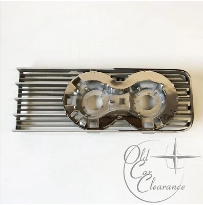 1965 Lincoln Continental Headlight Grill LH (C5VY8151A) - Изображение 1 из 4