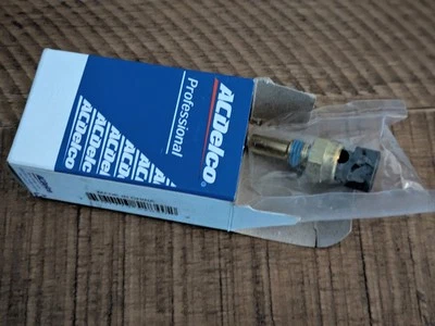 New OEM Engine Coolant Temperature Sensor ACDelco 213-953 213-4333 213-4514 NIB - Image 1 of 4
