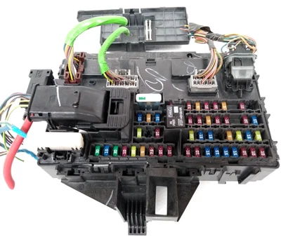 DL3T-15604-EA Ford 2013 2014 F150 Fuse Box Relay Body Control Module BCM OEM H61 - Image 1 of 4