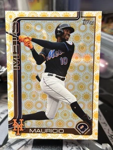 Ronny Mauricio 2025 Topps Series 2 Holiday Sun Parallel #518 New York Mets - Picture 1 of 3