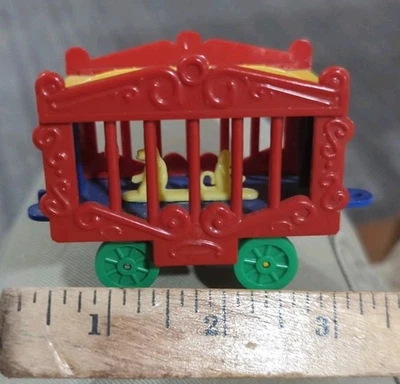 Rare 2 "White Monkeys"American Flyer Circus Train Cage Wagon of 643 Flat Car Old - Image 1 of 4