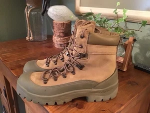 Nuevas Botas de Combate de Montaña USGI BATES (MCB), Templadas, TOSTADO OLIVA, 10R - Imagen 1 de 9
