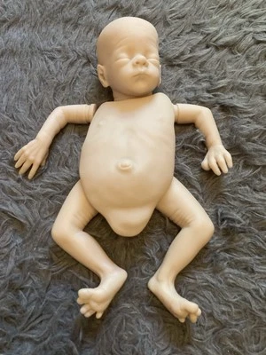 Bonnie Brown Kit Bausatz Baby „Mummy’s little monkey“ neu und  sehr selten  - Bild 1 von 4