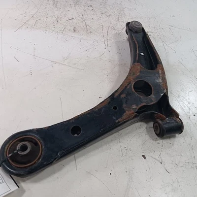 Brazo de control inferior derecho pasajero delantero para Mitsubishi Outlander Sport 19-20 Foto 1 de 4