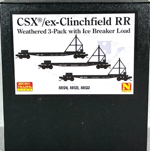 MICRO-TRAINS 3-PK WEATHERED 50' FLAT CARS W/ICE BREAKER LOAD CSX/ex-C 98302249 - Picture 1 of 4