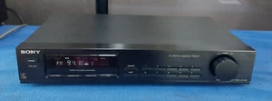 SONY ST-110 stereo AM/FM digital tuner excellent condition - Picture 1 of 6