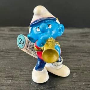 Smurfs 20479 Trumpeter Smurf Marching Band Trumpet Figure Vtg 2001 PVC Figurine - Picture 1 of 5