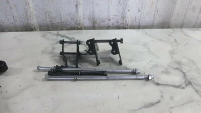 Soportes pernos 18 soportes motor Suzuki LS650 LS 650 S40 Boulevard Foto 1 de 4