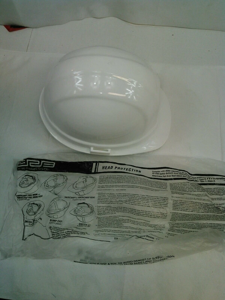 Boné estilo chapéu rígido ERB Omega II com 6 pt. LOTE DE 9 alças de catraca e queixo brancas - Imagem 1 de 3