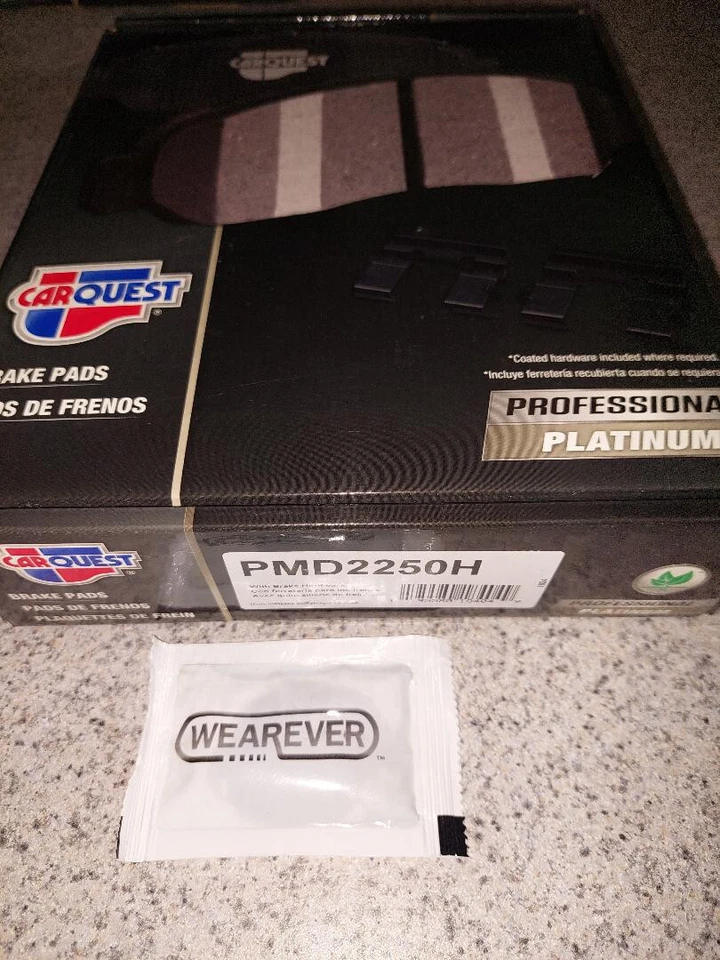 Chevy GMC trucks  &  1000 more Brake Pad Set CARQUEST PMD2250H  FREE SHIPPING — 第 1/1 张图片