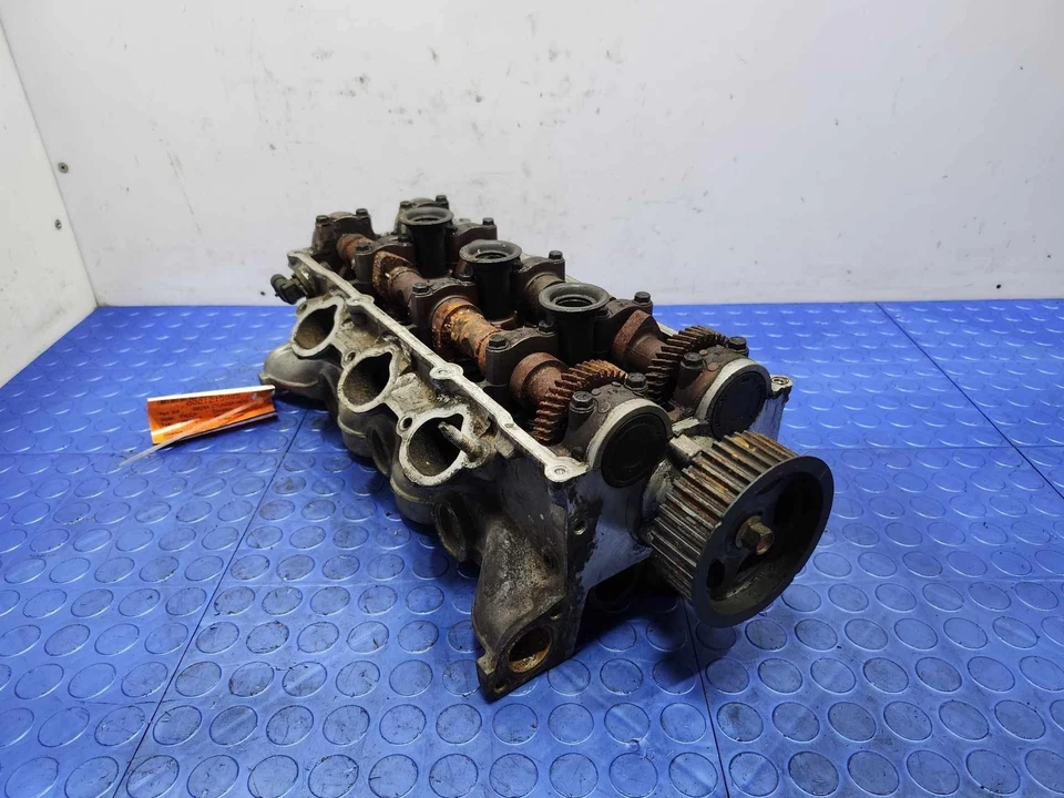 Conjunto de culata Isuzu 3,2 L 3,5 L lado izquierdo del conductor OEM 8971867040 Foto 1 de 4