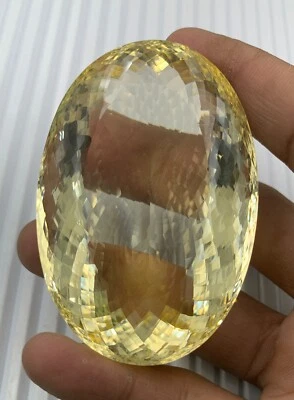 Big Size Quartz 607 Carat Yellow Sapphire Quartz Gemstone, Faceted Cut Gemstone - Image 1 of 4