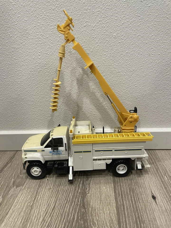 GMC TopKick DG Productions 1996-2-1 Pacific Power Pole Setter шнековый экскаватор грузовик - Изображение 1 из 4