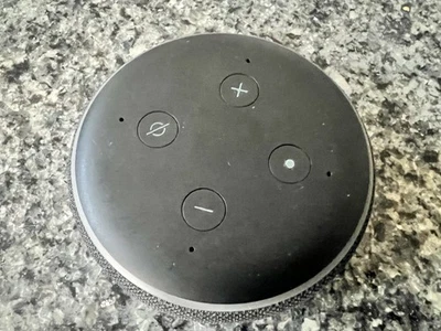 Altavoz inteligente Amazon Echo Dot 3ª generación con Alexa negro sin cable C78MP8 Foto 1 de 3