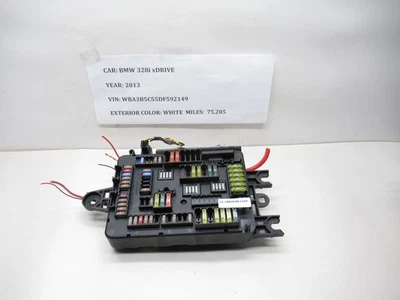 2012-2015 宝马 328i xDrive 熔断器盒 926111003 原始设备制造商 — 第 1/4 张图片