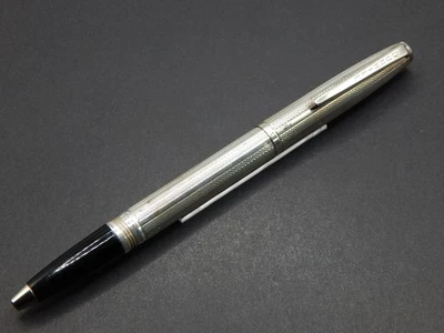 Bola de rodillo con tapa de plata esterlina Dunhill Guilloche de colección Foto 1 de 4