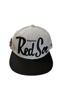 Boston Red Sox New Era SnapBack Hat Fenway Park MLB - Picture 1 of 6