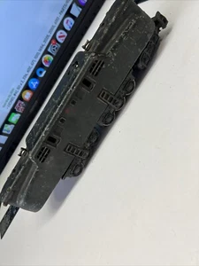 Vintage Lionel Train Metal Locomotive Gauge Wheels Engine 2332 Black Old O War - Picture 1 of 24