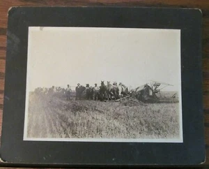 Vintage Photo Threshing Horse Drawn Threshers Farm Machinery Agriculture - Picture 1 of 4