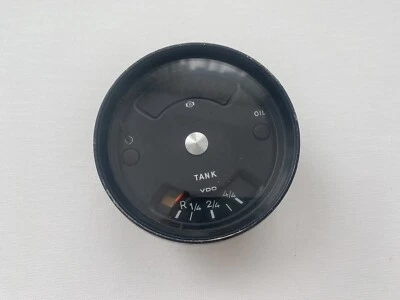 Porsche 914 Fuel/Oil Temperature Gauge VDO Silver Button 914 641 102 40 - Image 1 of 4