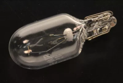 Nuevo de Lote Antiguo Kawasaki 1981-1999 KZ1000 1981-1983 KZ1100 Bombilla 12V 3.4W PARTE# 92069-1007 Foto 1 de 4