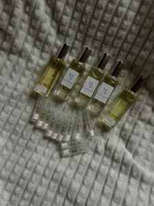Parfum Proben 2ml | Hochkonzentriert | Handabgefüllt | Ideal zum Testen - Bild 1 von 1