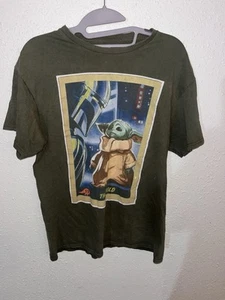 Camiseta The Mandalorian Para Hombre El Niño Talla Mediana Verde Gráfico Star Wars - Imagen 1 de 4