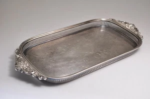 Bandeja de mayordomo grande barroca Wallace 292 plateada - 23 3/4" X 11 3/8" - En muy buena condición - Imagen 1 de 9