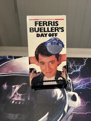 Original Release 1986 Ferris Buellers Day Off VHS SEALED NEW Rare - Image 1 of 4