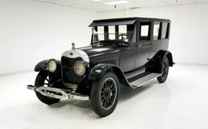 1922 Lincoln Model 117 Brunn Sedan - Picture 1 of 12