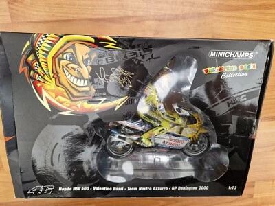 MINICHAMPS 1/12 Honda NSR500 Donington 2000 Valentino Rossi Moto Gp + Figura - Immagine 1 di 4