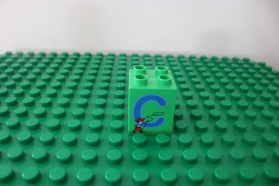 Duplo 2X2X2 Letter Number U PICK CHOOSE SINGLE Alphabet Truck Pattern ABCD 12345 - Image 1 of 1