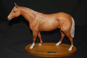 Caballo de carreras Royal Doulton Grundy sobre zócalo de madera ¡Firmado!! - Imagen 1 de 12