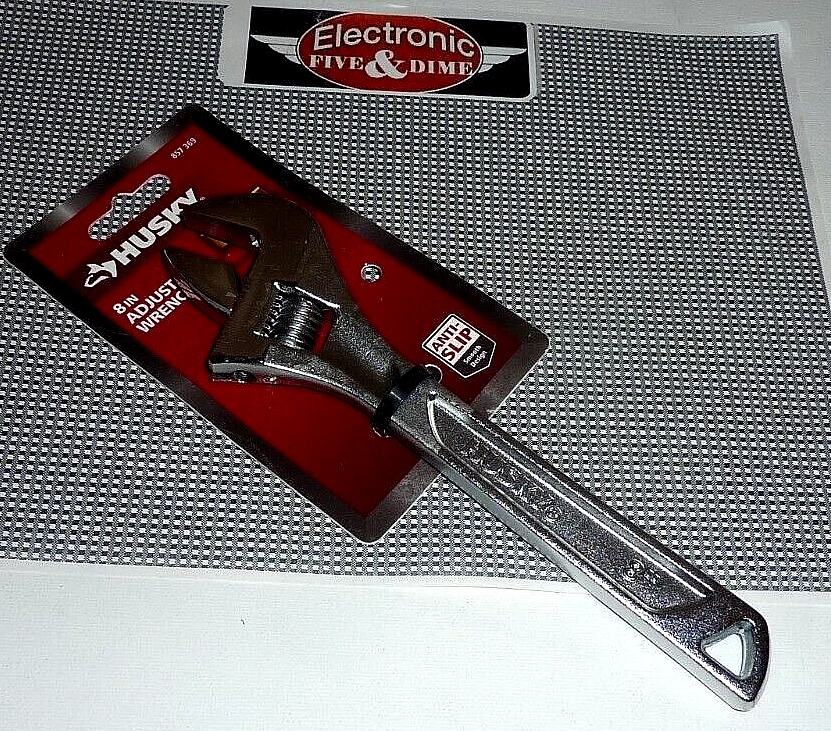 HUSKY 857369 ADJUSTABLE WRENCH  8 INCH 200mm Anti-slip Smooth Design - Image 1 of 1